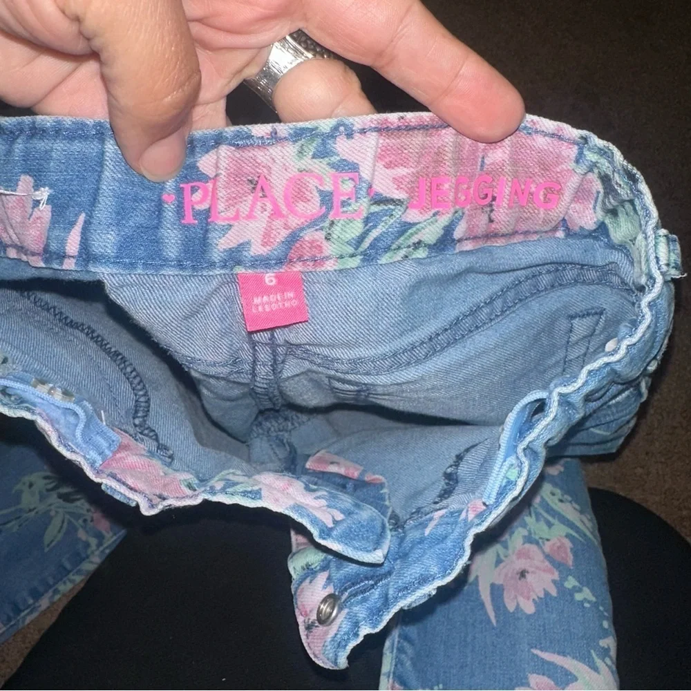 The Children's Place Jeans w/Pink Floral Design   PM6